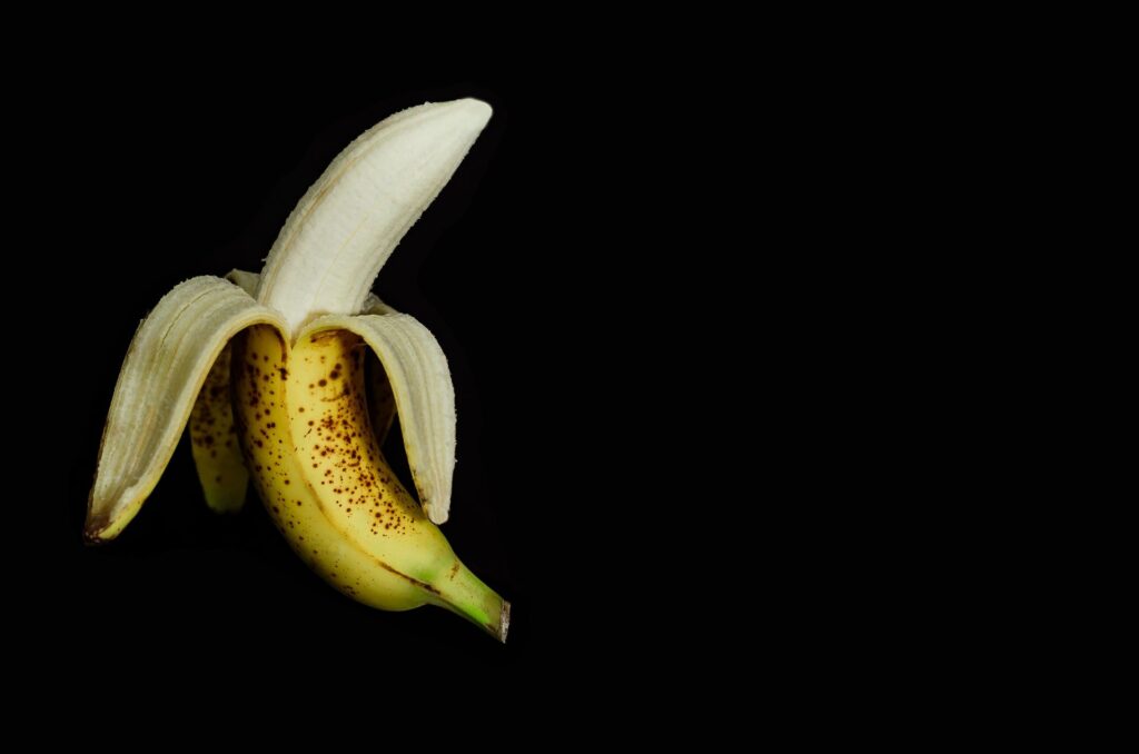 benefícios casca de banana para o rosto