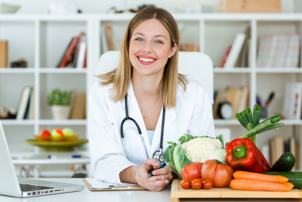Nutricionista sorrindo