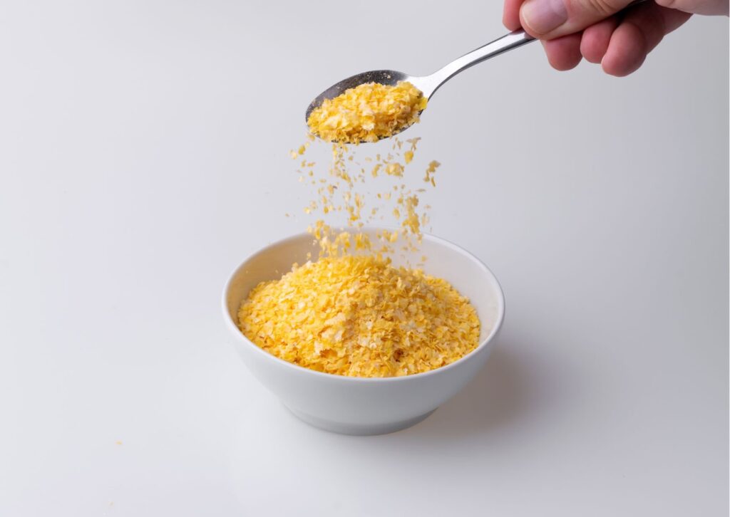 imagem com a farinha para o preparo do cuscuz de frigideira