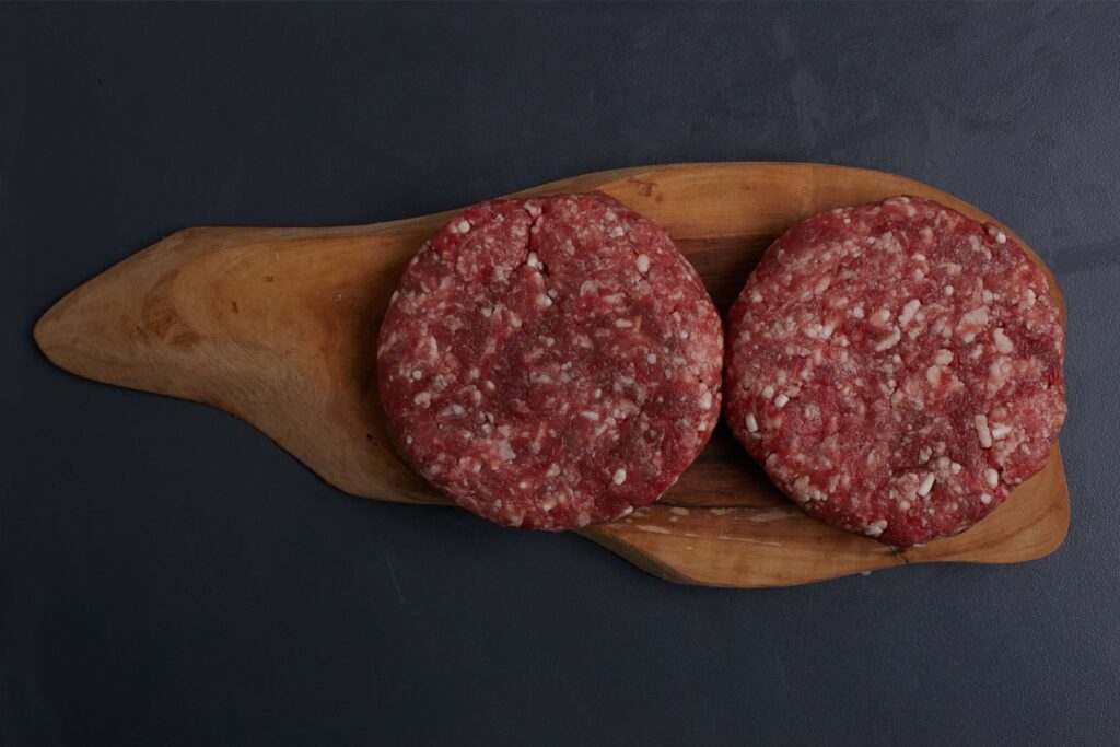 imagem sobre como preparar hambúrguer artesanal caseiro