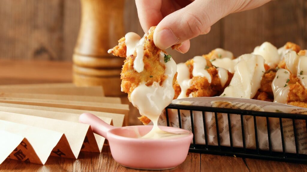 Nuggets com molho